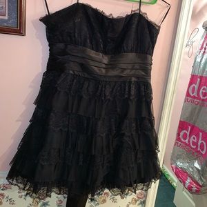 Plus size black dress